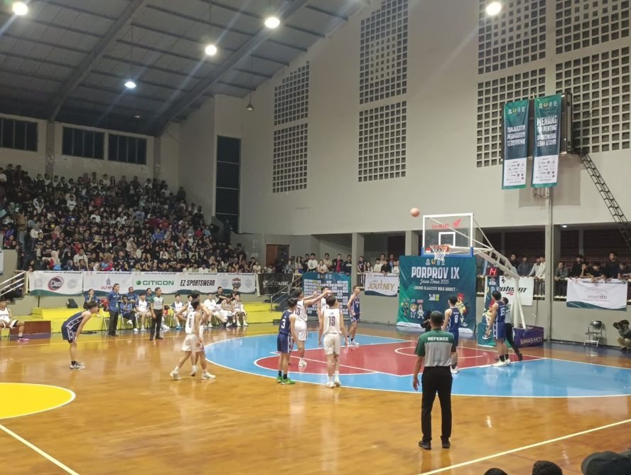 Basket Putra Kota Malang Raih Kemenangan Perdana di Porprov Jatim 2025
