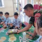 Babinsa Bareng Dampingi Pelaksanaan Program Makan Bergizi Gratis