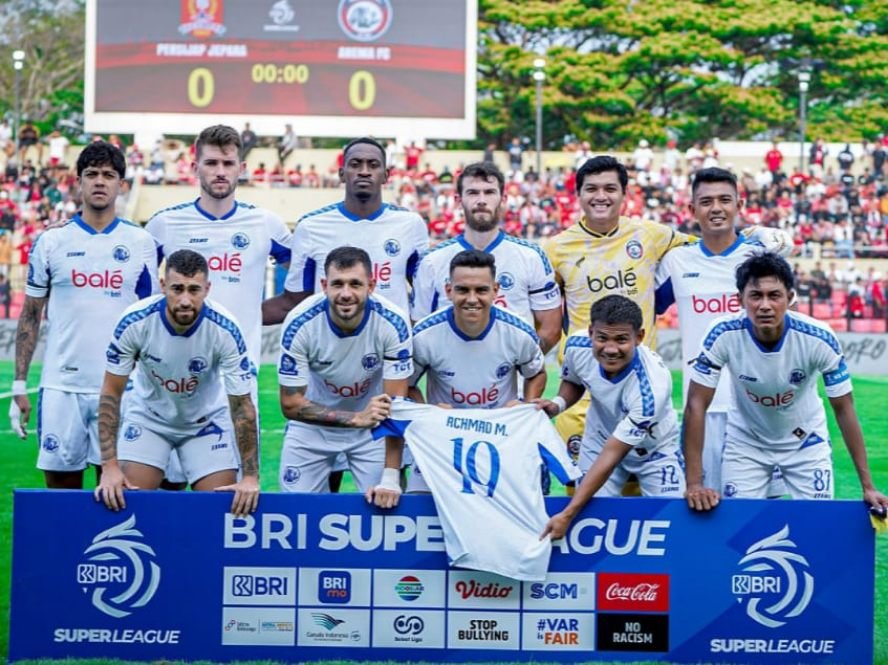 Arema FC Wajib Menang Lawan Dewa United, Tiga Alasan Tak Boleh Kalah