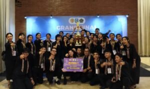Paduan Suara Kencono Wungu Unitri Paduan Suara Kencono Wungu UNITRI Raih Juara 1 Piala Gubernur Pesparawi Jawa Timur 2025