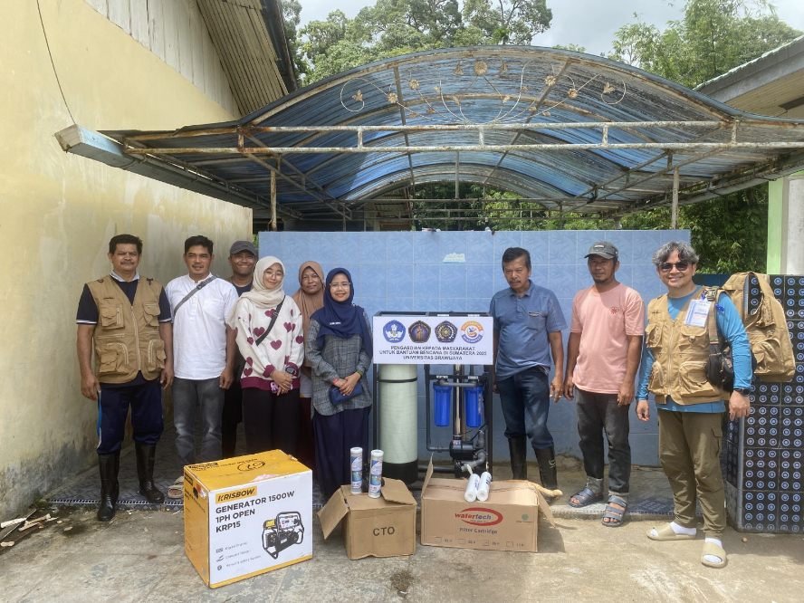Penjernih Air Portabel UB Jadi Solusi Penyediaan Air Bersih Bagi Warga Agam Sumatera