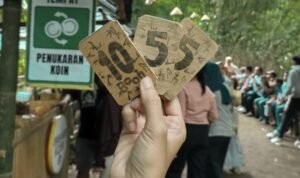 Sensasi Belanja Tempo Dulu di Pasar Wisata Boonpring dengan Keunikan "Duwek Boon"