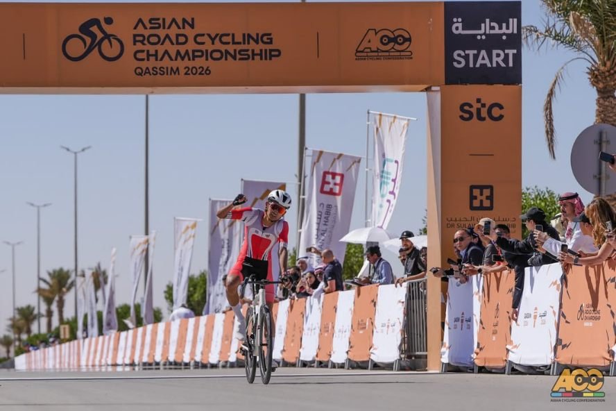 Mahasiswa UIBU Raih Emas di Asian Road Cycling Championship 2026 Arab Saudi