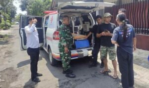 Babinsa Kedungkandang Bersama Dinsos Tangani ODGJ