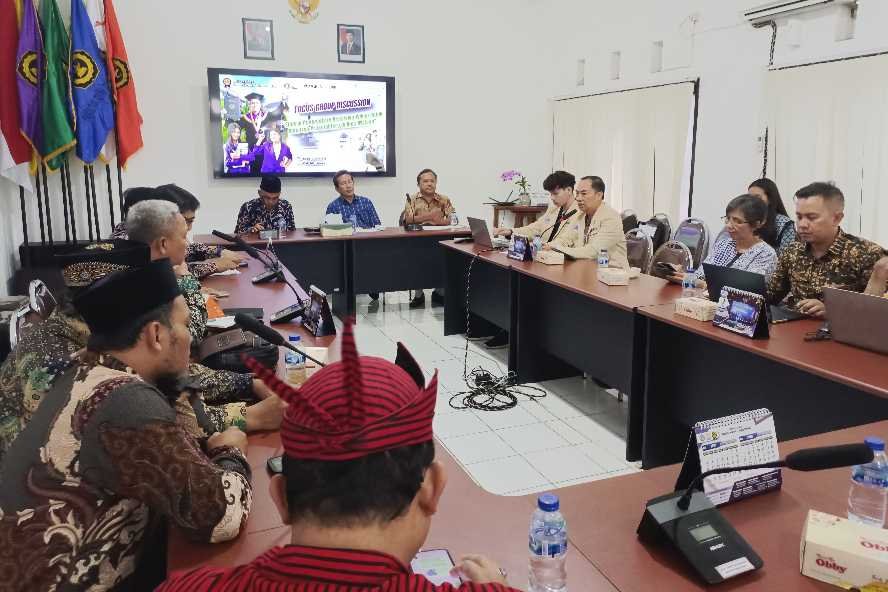 Gelar FGD, UNITRI Dorong Sinergi Beasiswa Kuliah untuk Keluarga Tidak Mampu di Kota Malang