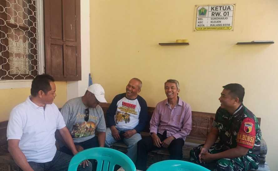 Babinsa Sukoharjo Anjangsana dan Patroli Dialogis
