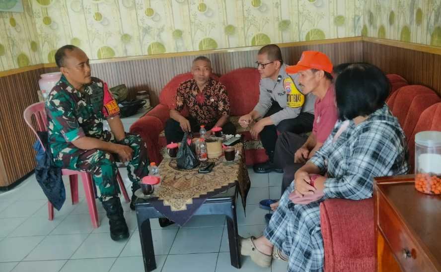 Komsos Tiga Pilar Babinsa Wonokoyo Pemetaan Wilayah Rawan Bencana di Kelurahan Wonokoyo