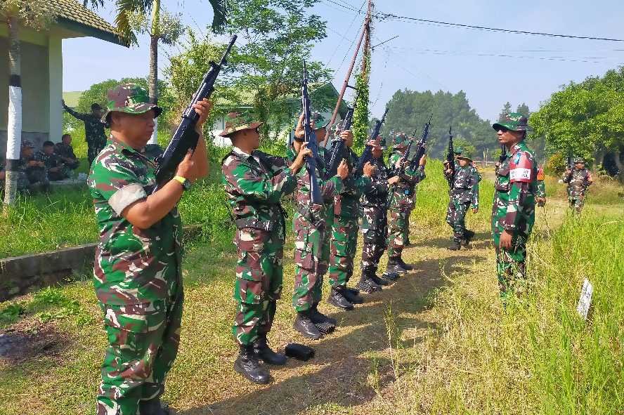 Asah Kemampuan Menembak, Kodim 0833/Kota Malang Gelar Latbakjatri