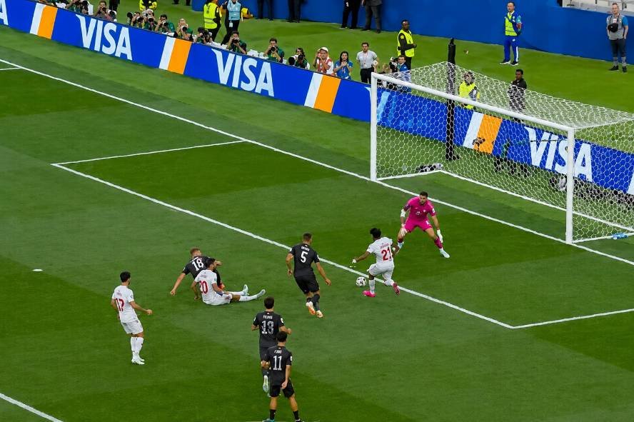 Drama Empat Gol di Los Angeles, Iran vs Selandia Baru Berakhir Imbang 2-2