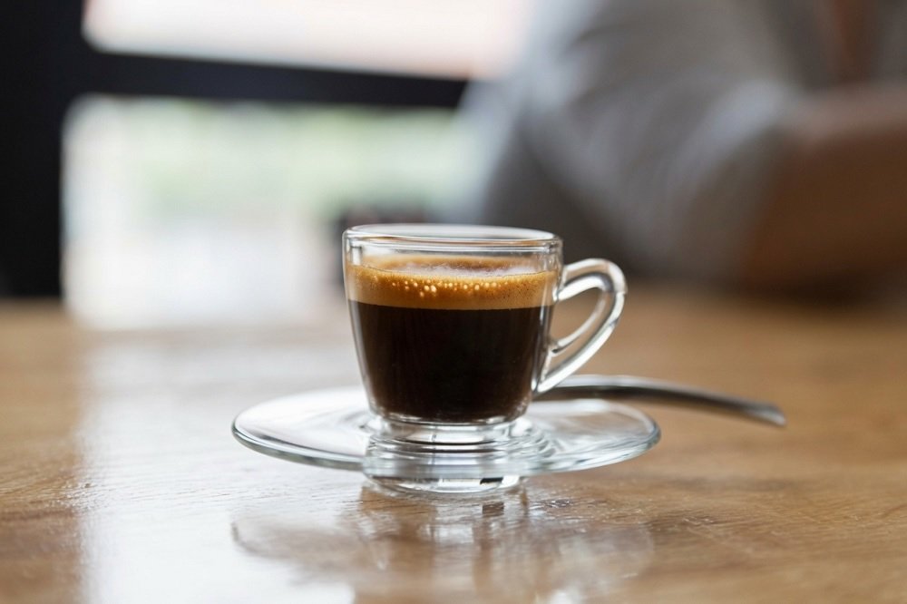 Minum Kopi Berlebih Tingkatkan Risiko Serangan Jantung pada Penderita Hipertensi