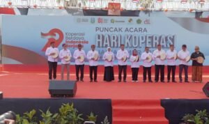 Hari Koperasi Jawa Timur Sri Untari Apresiasi Kekompakan Pemprov Jatim dan Dekopinwil