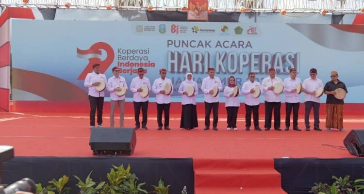 Sri Untari Apresiasi Kekompakan Pemprov Jatim dan Dekopinwil