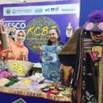 Komunitas Cinta Berkain Indonesia Kenalkan Wastra Nusantara di Gelaran Malang City Expo