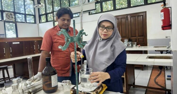 Dosen ITN Malang Ubah Limbah Sandblasting Jadi Silika Gel Bernilai Tinggi