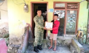 Penyerahan bantuan