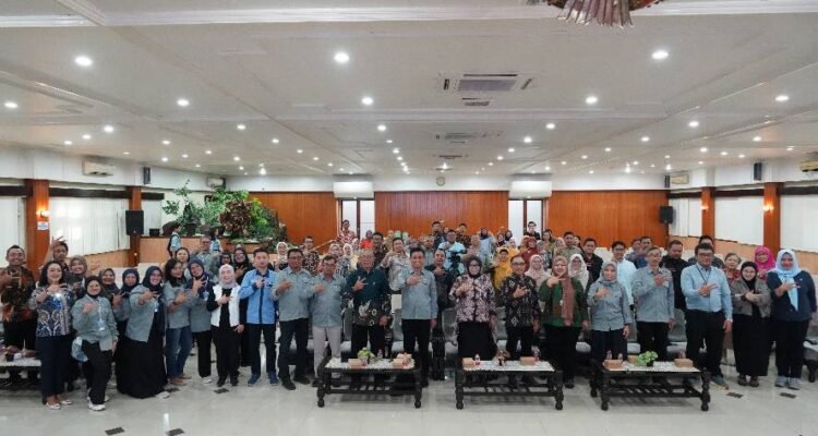 ASPIKOM Jatim Gandeng Unmer Malang Gelar Workshop “Strategi Raih Akreditasi Unggul LAMSPAK 2.0”