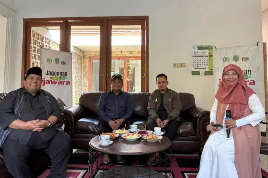 Podcast Jawara Soroti Fenomena 'Viral Dulu Baru Ditangani'