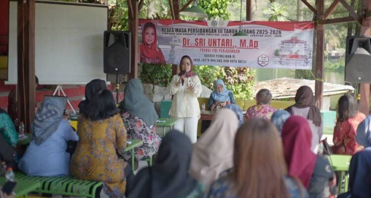 Reses DPRD Jatim, Sri Untari Tampung Aspirasi Koperasi Wanita
