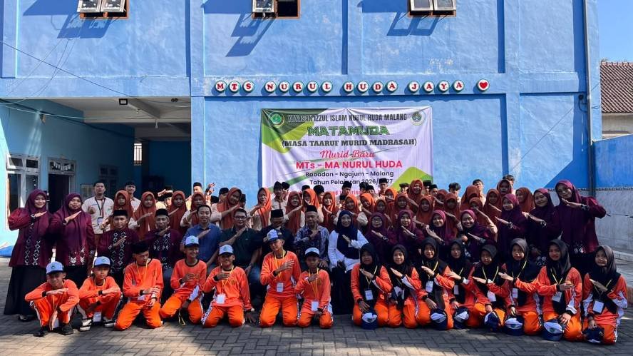 MTs Nurul Huda Ngajum Biasakan Selawat Jibril 3.000 Kali