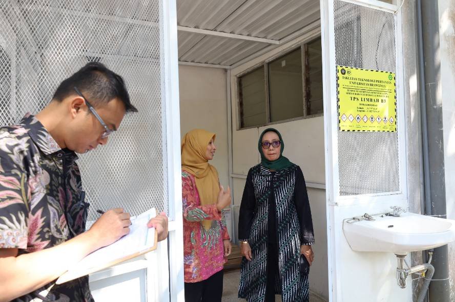FTAB UB Luncurkan Fasilitas Pengolahan Limbah B3 Pertama di Universitas Brawijaya