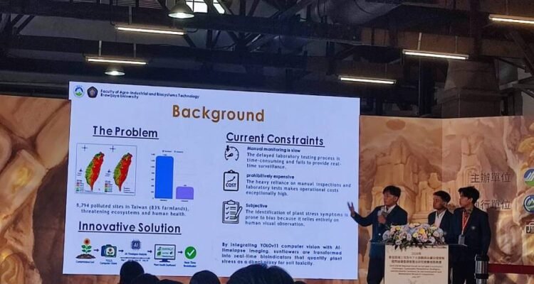 Tim Sri Redjo FTAB UB Tampil di ASEAN Regional Forum