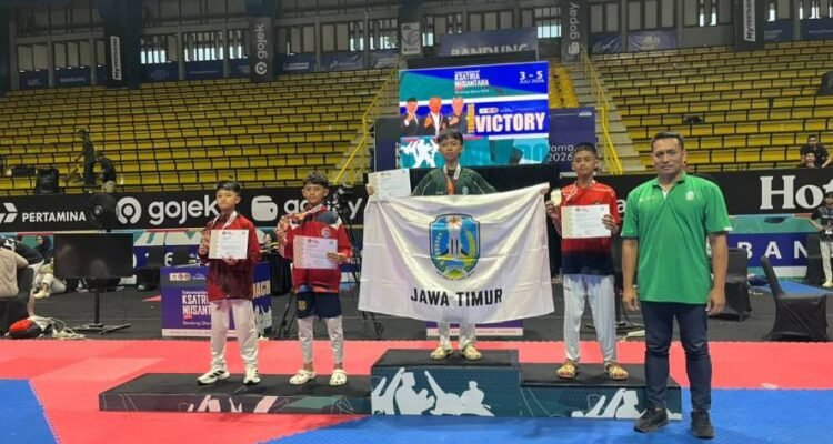 Tim Taekwondo Jawa Timur Taekwondo Jatim Dominasi Hari Pertama International Ksatria Nusantara PBTI Series 4, Borong 6 Medali