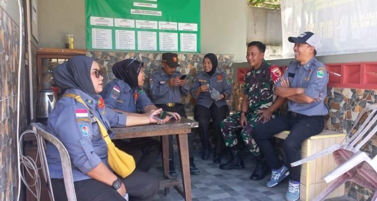 Babinsa Blimbing Perkuat Sinergi dan Soliditas dengan Linmas Wilayah Binaan