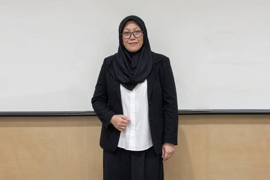 Kembangkan Nanokurkumin dari Kunyit dan Temulawak, Dosen Teknik Kimia ITN Malang Raih Gelar Doktor dari ITS