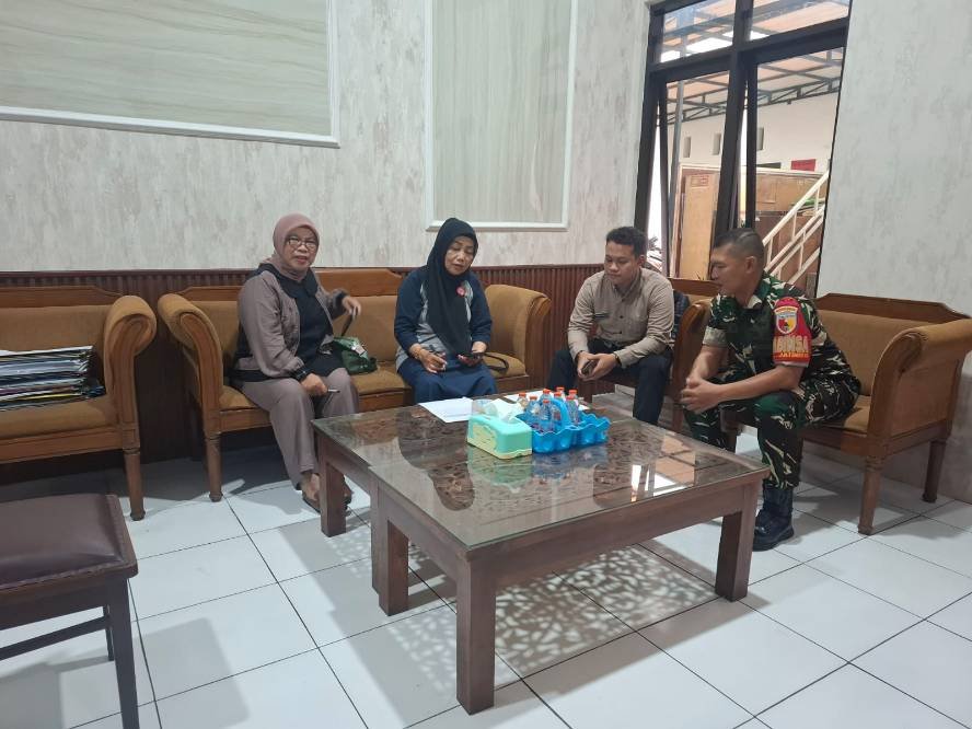Babinsa Jatimulyo Perkuat Sinergi dengan Tokoh Masyarakat