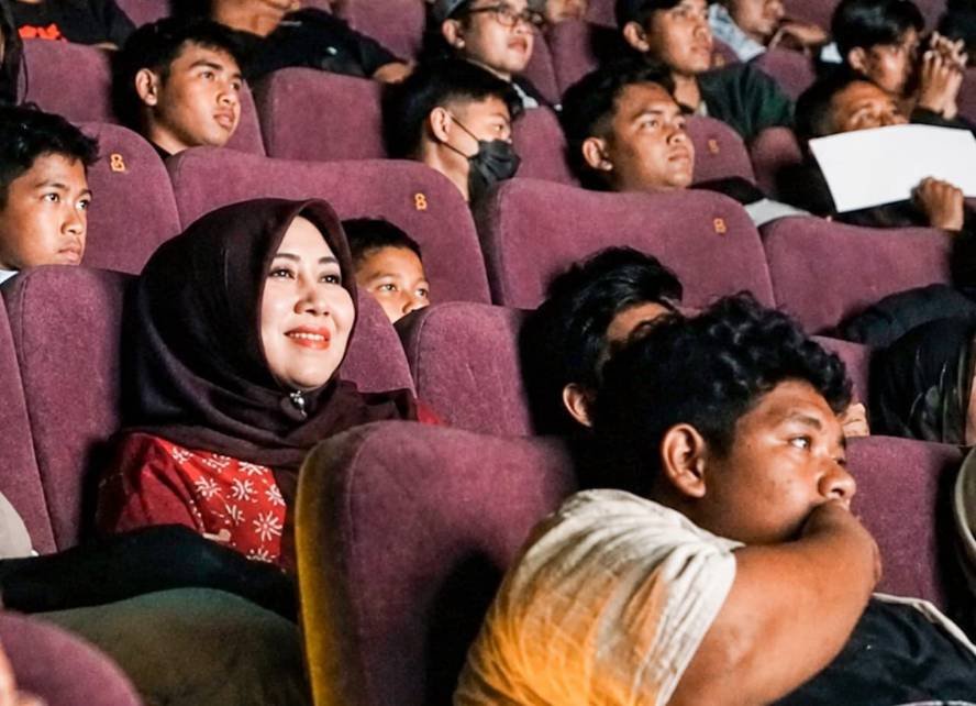Nonton Bareng "Film Istimewa", DPD RI Lia Istifhama Ajak Masyarakat Ubah Cara Pandang terhadap Penyandang Disabilitas