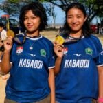 Terus Berprestasi, Dua Siswi SMAN 6 Malang Sabet Medali Emas Kabaddi Beach Jatim 2026