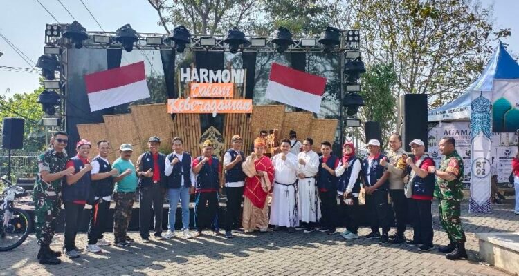 Reog Ponorogo Hingga Tari Gandrung Meriahkan Harmoni Keberagaman HUT ke-81 RI di RW 13 Merjosari