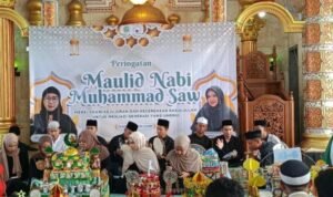 Maulid Nabi SMAN 6 Kota Malang SMAN 6 Kota Malang Gelar Maulid Nabi, Siswa Diajak Meneladani Akhlak Rasulullah