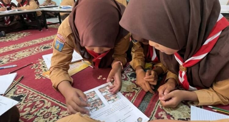 Mahasiswa UB Kenalkan Mood Meter untuk Edukasi Kesehatan Mental Remaja di Malang