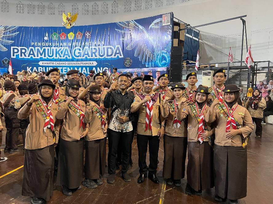 15 Siswa SMAN 1 Turen Resmi Sandang Pramuka Garuda