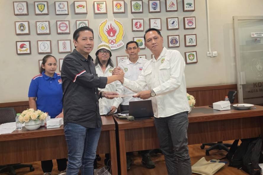 Sam Anas Nahkodai Pertina Kota Malang, Targetkan Malang Kembali Jadi Barometer Tinju Nasional