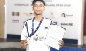 Adipura Saka Darah Biru Wibisono Siswa SMAN 6 Malang Adipura Saka Raih Juara 3 Kejurkot Badminton