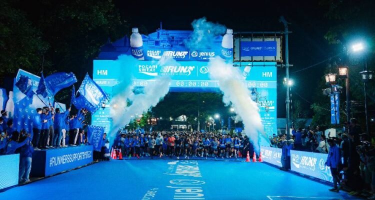 16.000 Pelari Birukan POCARI SWEAT Run 2026 di Kota Bandung