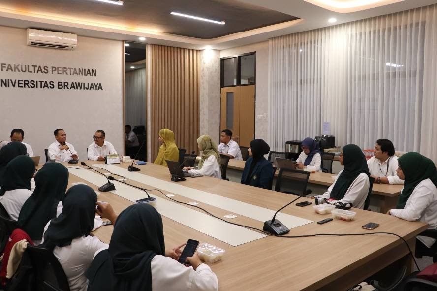 Pertemuan antara FBiPK UB dan UPM FBiPK UB dan UPM Perkuat Jejaring Akademik lewat Academic Visit