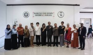Delapan Mahasiswa Asing Belajar Bahasa Indonesia di FIB UB