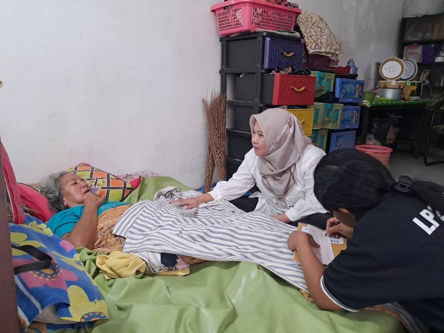SBW Peduli Salurkan Bantuan Pengobatan SBW Peduli Salurkan Bantuan Pengobatan Tahap Kedua untuk Anggota yang Sakit