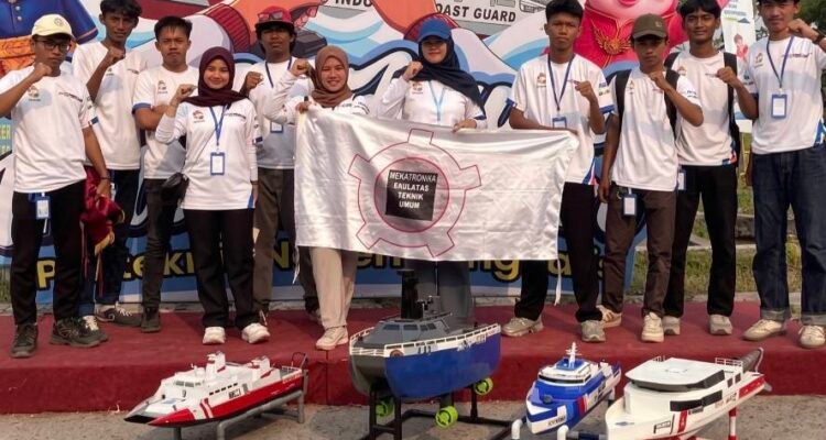 Tim Mahasiswa UMM Raih Best Poster di Kontes Kapal Indonesia 2026