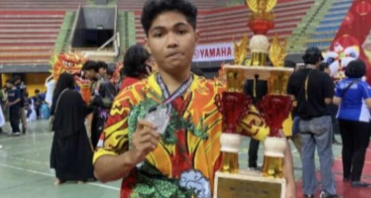 Adika Galih Da Costa Bawa SMAN 6 Malang Raih Medali Silver di Ajang Barongsai