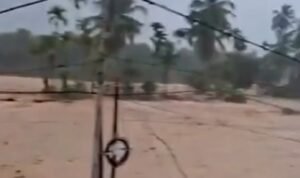 Banjir Melanda Sejumlah Wilayah Kota Padang, Pemkot Tetapkan Status Siaga