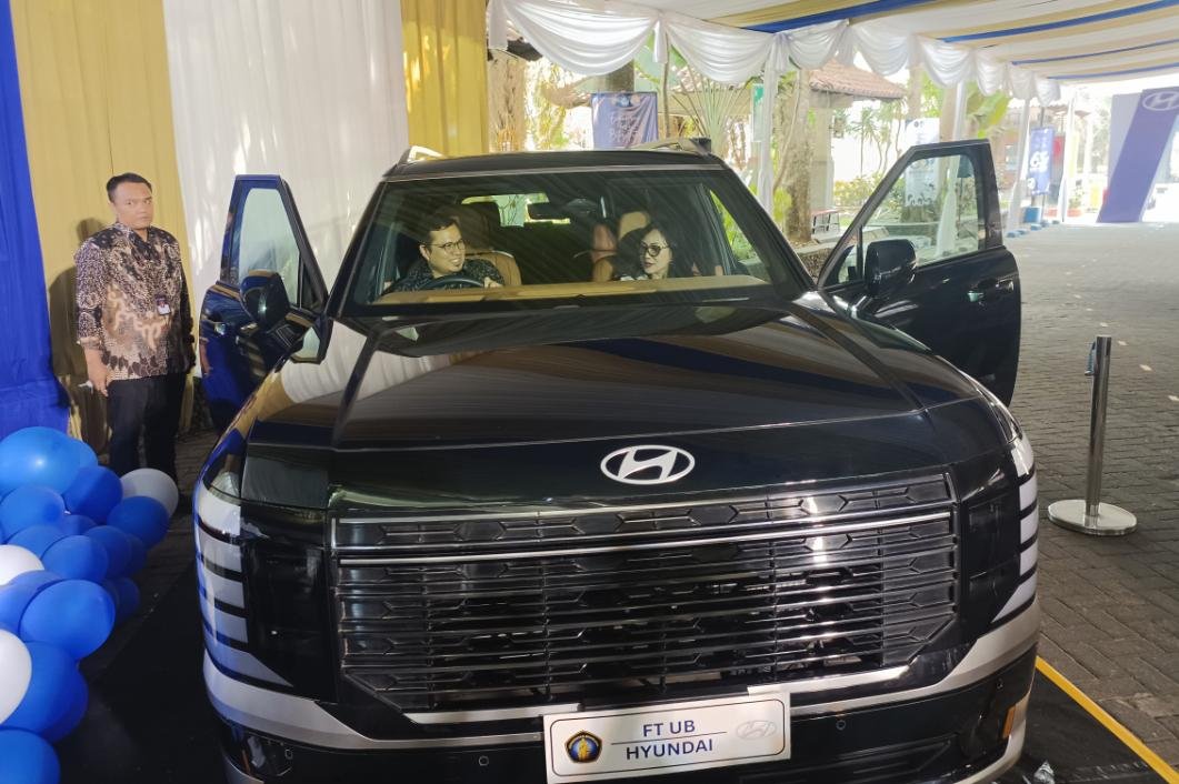 FT terima hibah mobil riset FT UB Terima Hibah Dua Mobil Riset Hyundai, Mahasiswa Berpeluang Direkrut Langsung