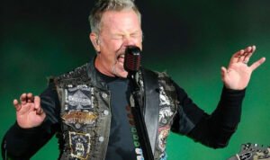 James Hetfield metallica James Hetfield Bicara Politik di Konser: Metallica Ingin Fokus pada Musik