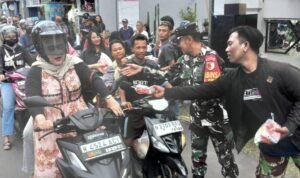 Jumat berkah Babinsa Bumiayu