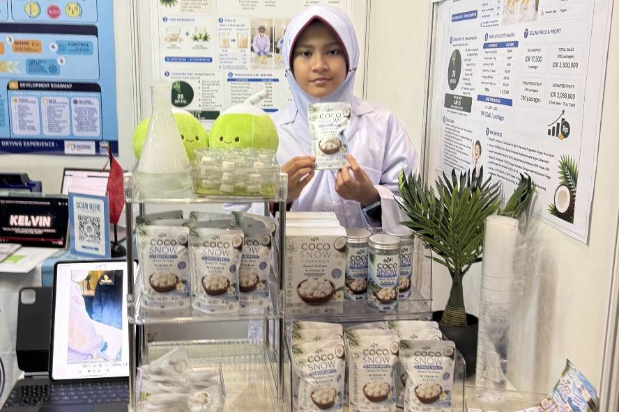 Keisha Aqilla Rafanda Bawa Inovasi Camilan Kelapa di Ajang Internasional, Siswi SDN Sawojajar 5 Kota Malang Raih Gold Award