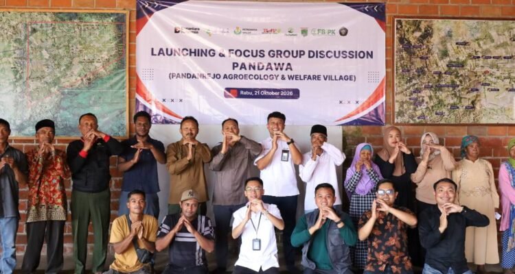 FBiPK UB dan Petrokimia Gresik Luncurkan PANDAWA, Perkuat Agroekologi Desa