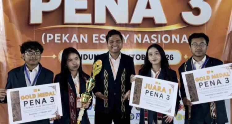 Mahasiswa FBiPK UB Juara Umum di PENA 3, Usung Inovasi Tata Kelola Kesejahteraan Guru Honorer